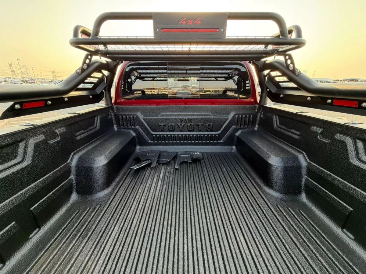 Toyota Hilux GR SPORT 2022 Toyota Hilux Modified - 2.7L V4 AWD -GCC- Full Off Road Rollbar - Rear CAM & Multi Me-6-0