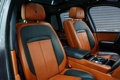 Rolls-Royce Cullinan-10