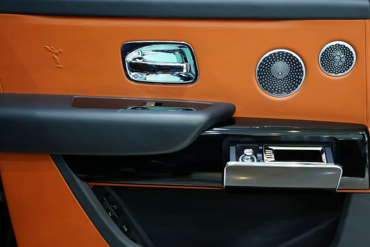 Rolls-Royce Cullinan-6-6