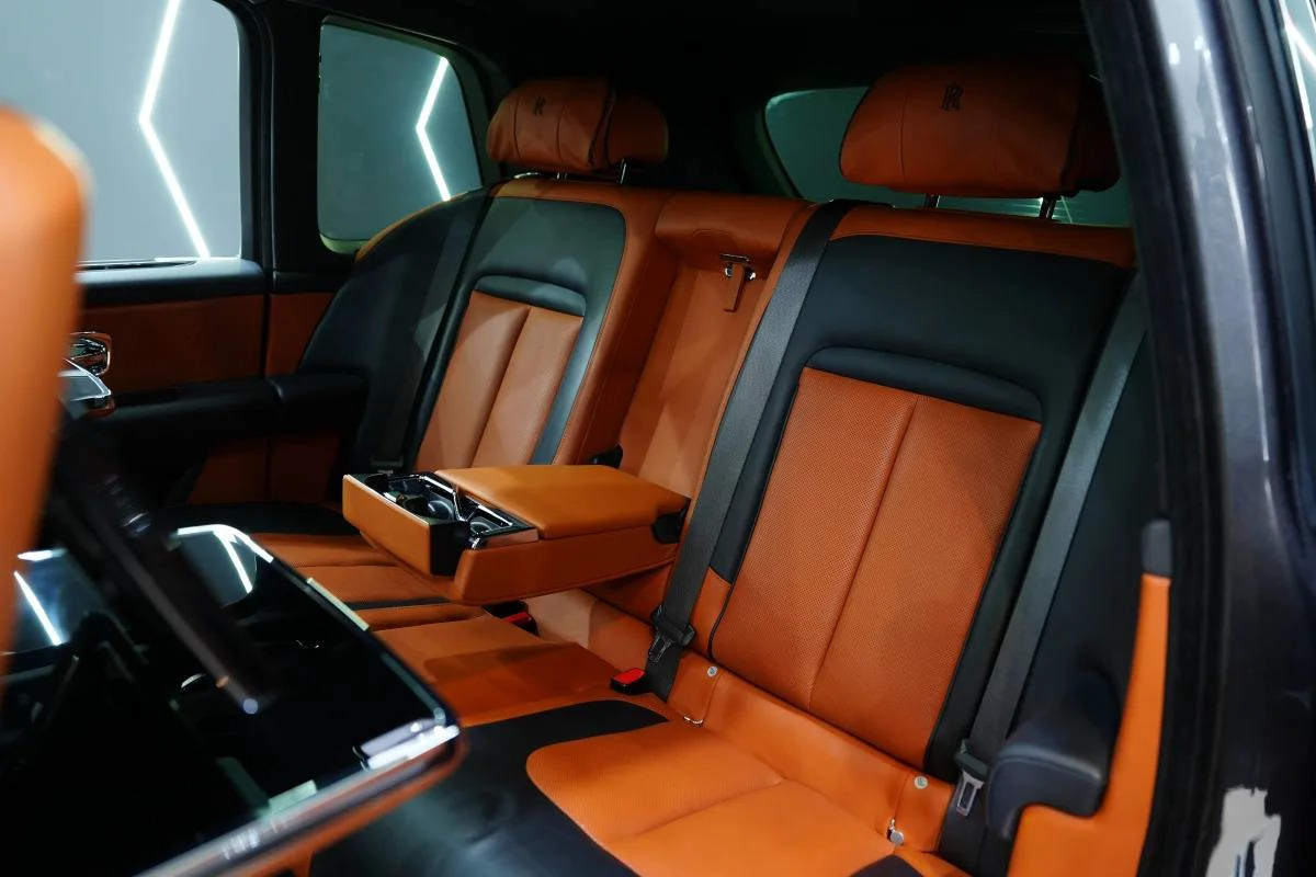 Rolls-Royce Cullinan-8-8