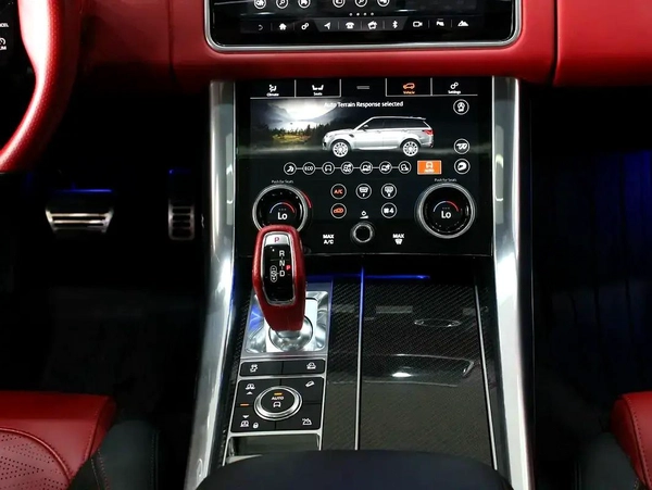 2019 - Land Rover Range Rover Sport SVR