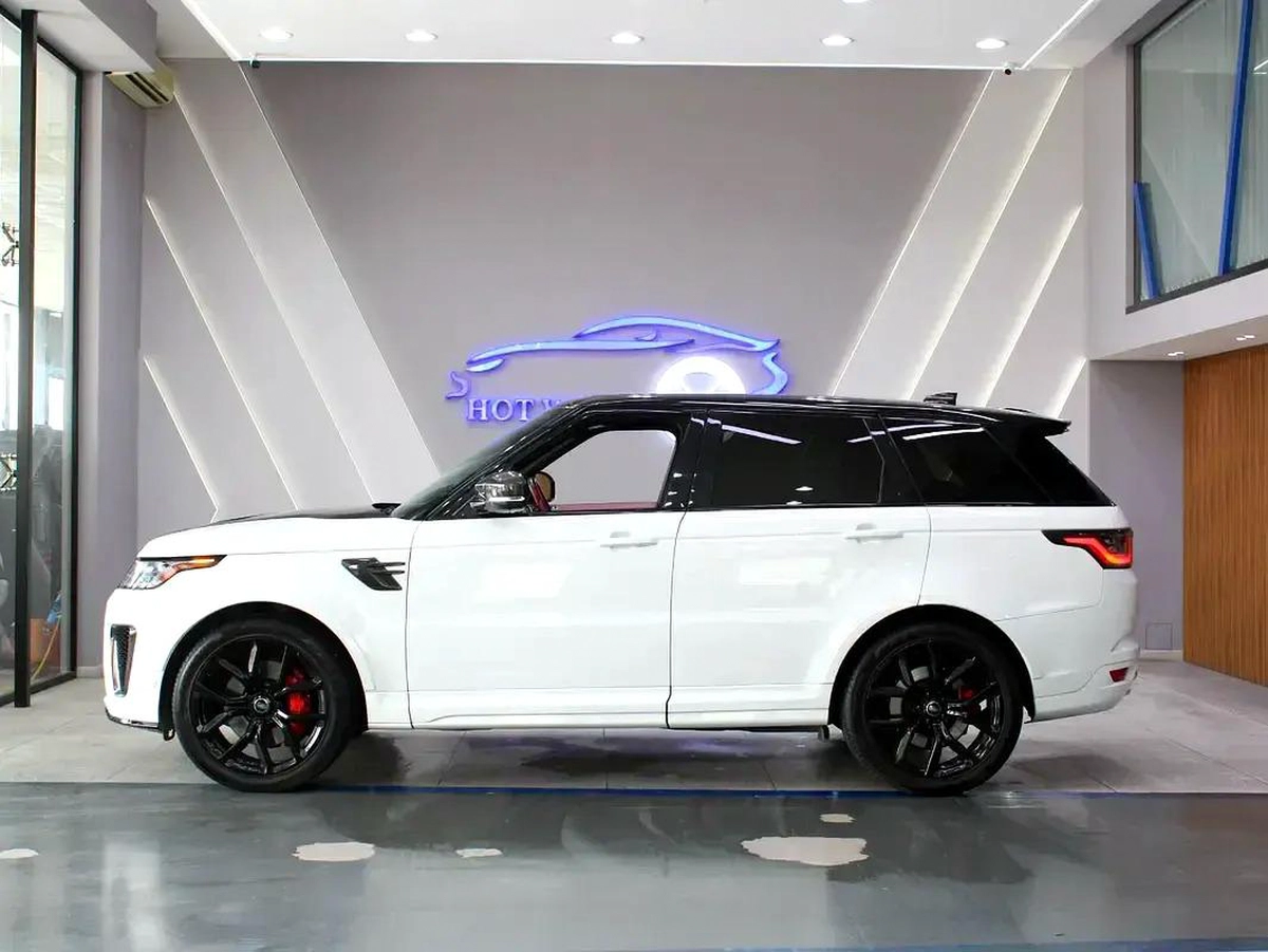 2019 - Land Rover Range Rover Sport SVR-7-7
