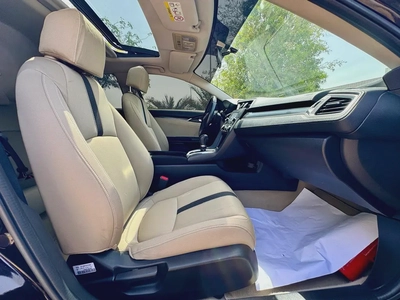 750-Monthly l GCC l Sunroof, Cruise, Camera l Agency Maintained-10
