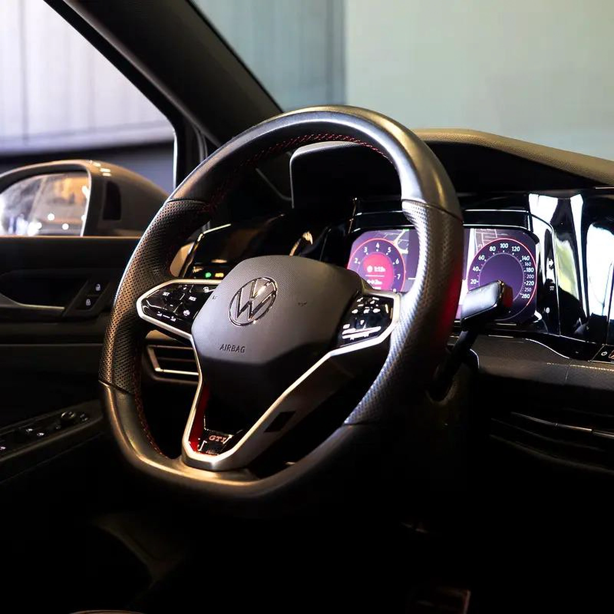AED 2,107 pm • 0% Downpayment • VW Golf GTI • Agency Warranty-2-2