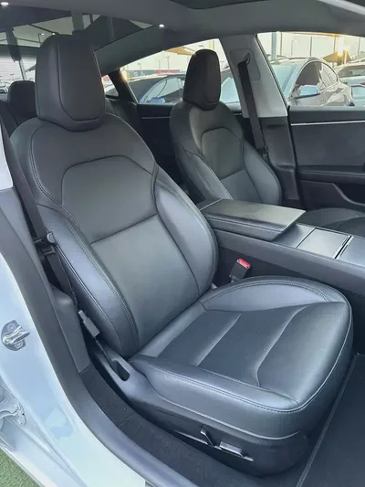 2025 Tesla Model 3 Long Range GCC Specs-11