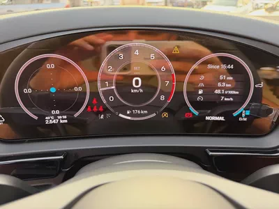Porsche Cayenne Coupe 2026 | GCC Specs | Brand New Luxury SUV-12
