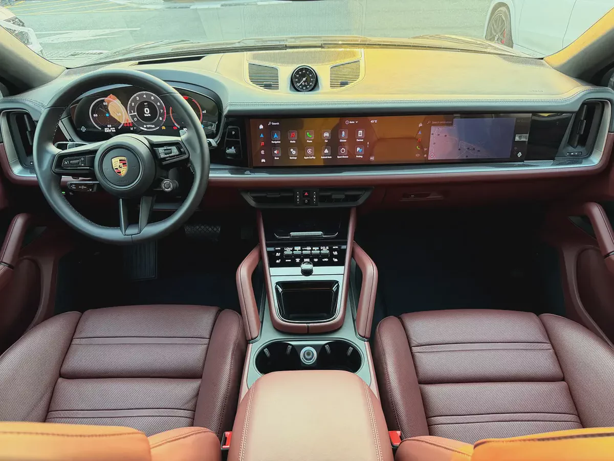 Porsche Cayenne Coupe 2026 | GCC Specs | Brand New Luxury SUV-10-10