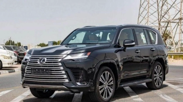 Lexus LX600