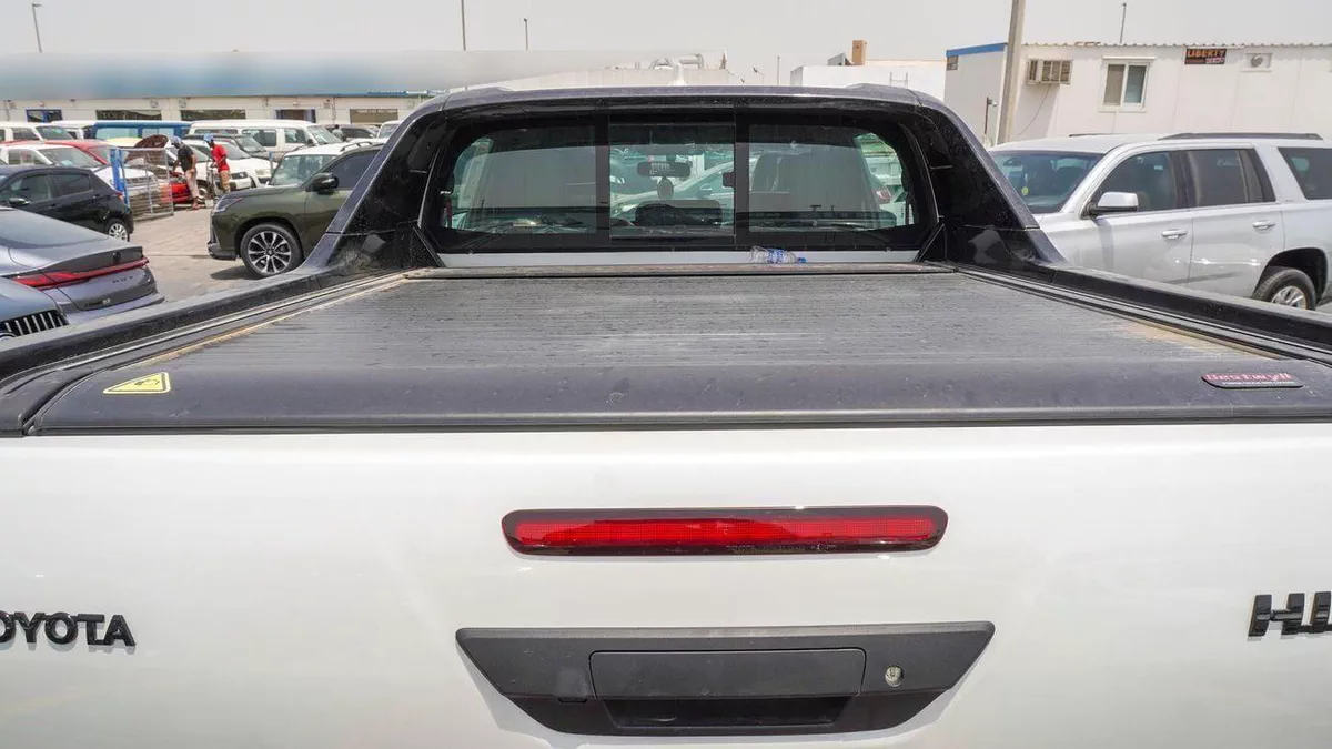 Toyota Hilux GR SPORT 4.0L V6-17-0