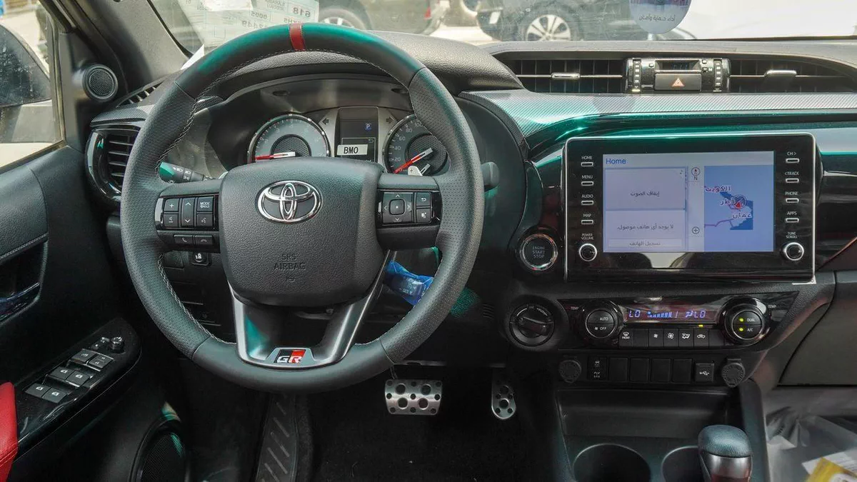 Toyota Hilux GR SPORT 4.0L V6-5-0