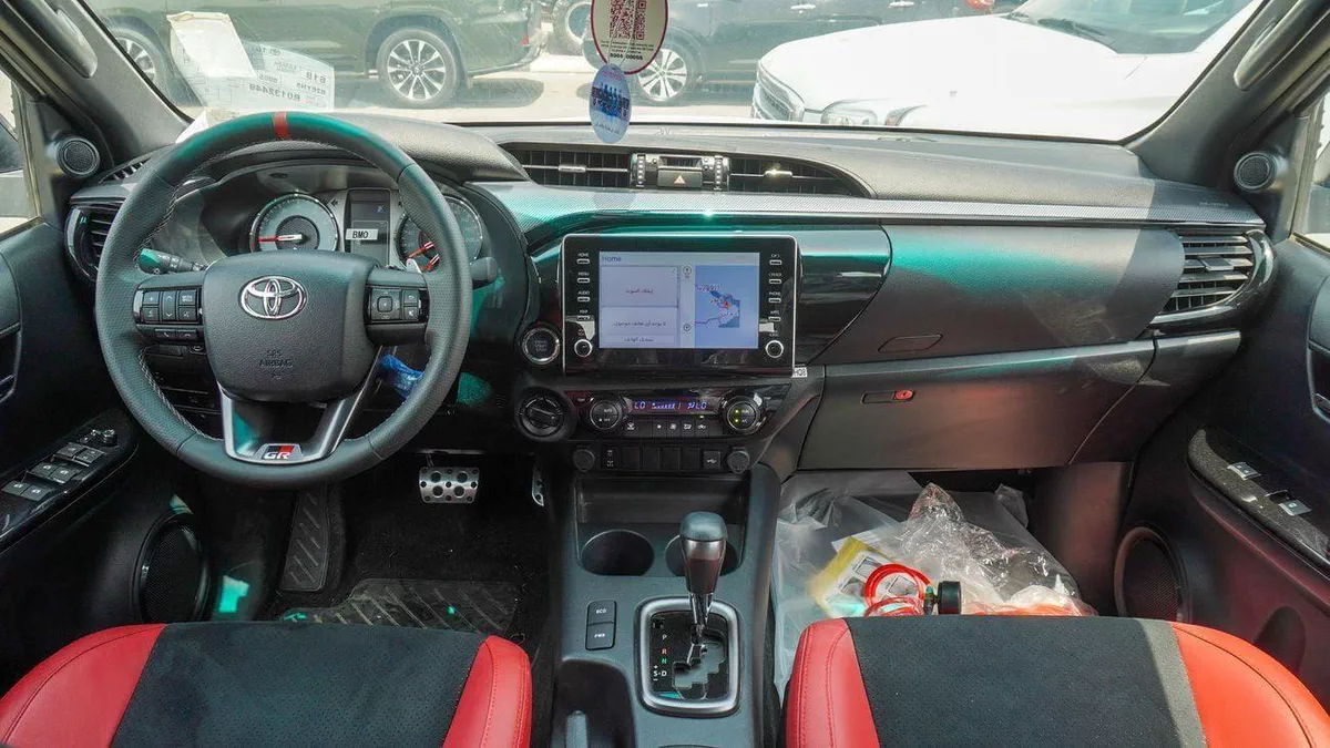 Toyota Hilux GR SPORT 4.0L V6-7-0