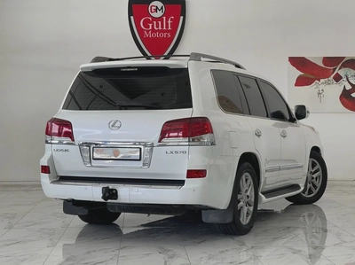 Lexus LX570 PLATINUM Prestige 5.7L-5