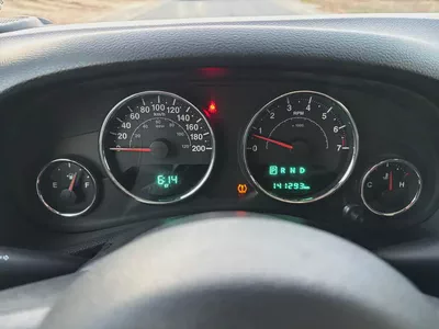 JEEP WRANGLER UNLIMITED SPORT—2018–GCC—FREE ACCIDENT—ORIGINAL PAINT—FULL SERVICE HISTORY—-18