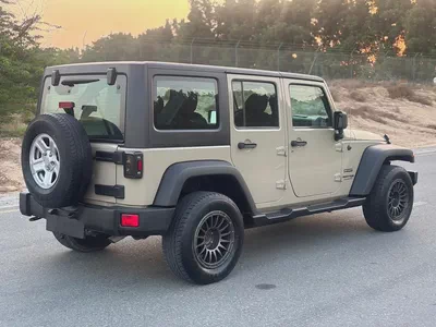 JEEP WRANGLER UNLIMITED SPORT—2018–GCC—FREE ACCIDENT—ORIGINAL PAINT—FULL SERVICE HISTORY—-4