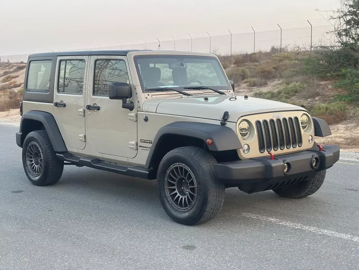 JEEP WRANGLER UNLIMITED SPORT—2018–GCC—FREE ACCIDENT—ORIGINAL PAINT—FULL SERVICE HISTORY—-1-1
