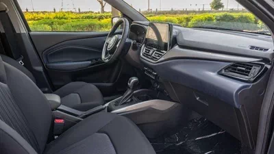 Suzuki Baleno GLX Suzuki Baleno 2025-13