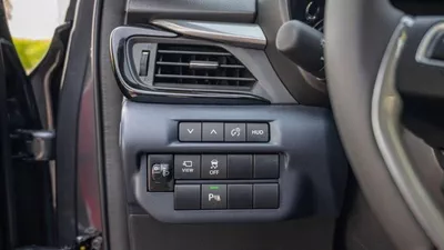 Suzuki Baleno GLX Suzuki Baleno 2025-16