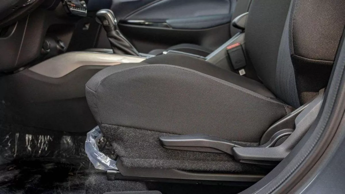 Suzuki Baleno GLX Suzuki Baleno 2025-14-0