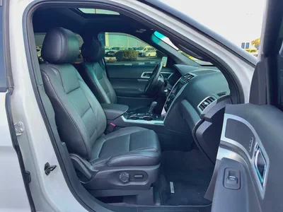 FORD EXPLORER XLT ECO BOOST 2.0 4 CYLINDERS-9