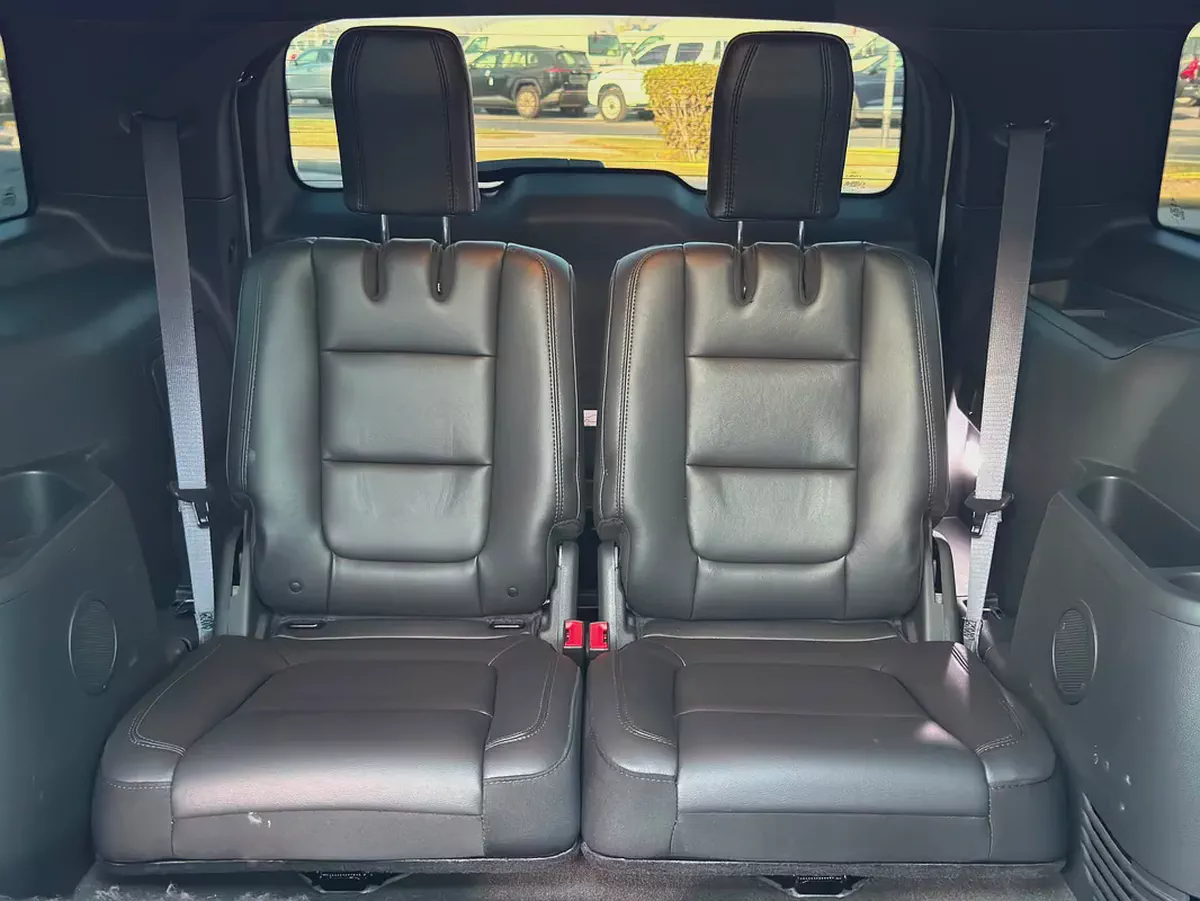 FORD EXPLORER XLT ECO BOOST 2.0 4 CYLINDERS-11-11