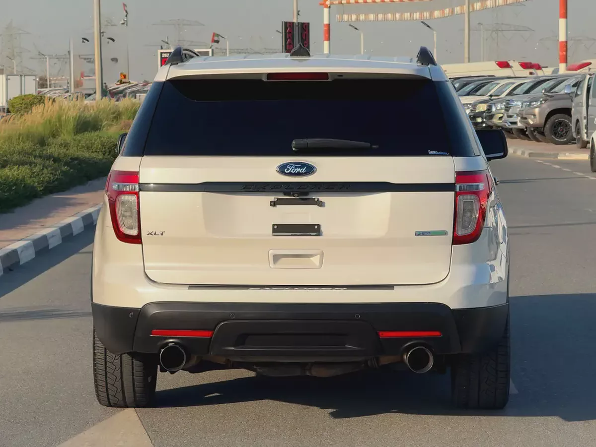 FORD EXPLORER XLT ECO BOOST 2.0 4 CYLINDERS-5-5
