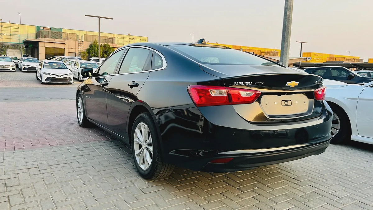 2020 Chevrolet Malibu-2-2