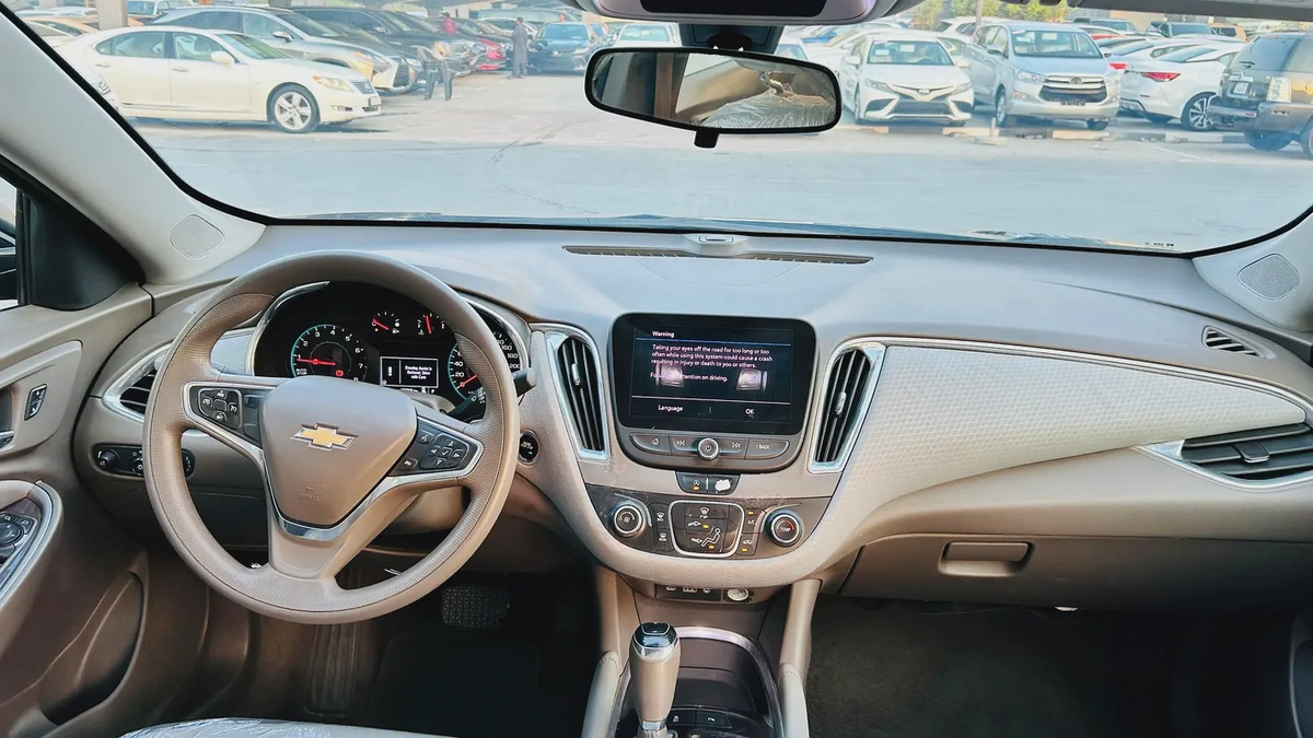2020 Chevrolet Malibu-4-4