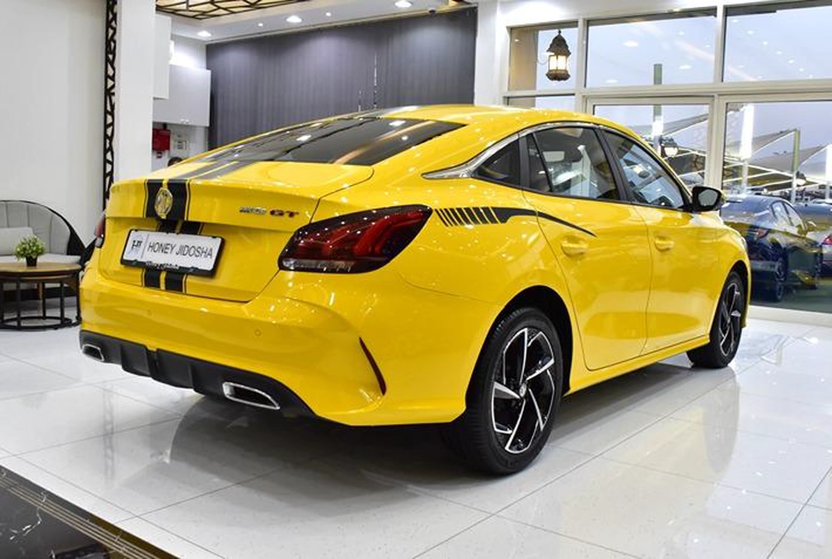 MG GT ( 2023 Model ) in Yellow Color GCC Specs