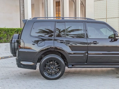 MITSUBISHI PAJERO 2020 V6 3.8L SIGNATURE EDITION GCC IN EXCELLENT CONDITION-10