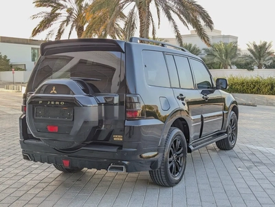 MITSUBISHI PAJERO 2020 V6 3.8L SIGNATURE EDITION GCC IN EXCELLENT CONDITION-13
