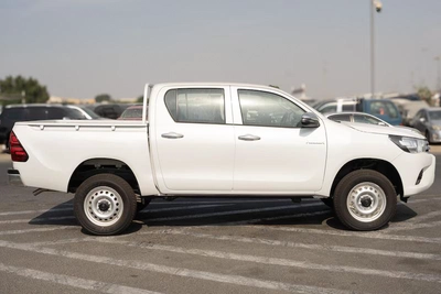 TOYOTA HILUX 2.4 A/T MODEL 2025 DIESEL-7