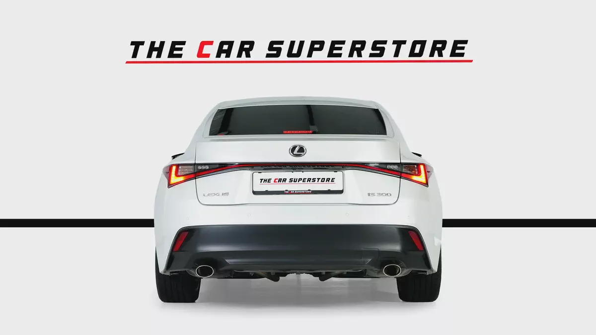 Lexus IS 300 Premier-GCC- warranty and Service package valid till November 2029-6-6
