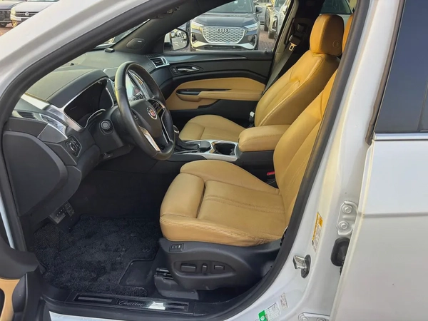 EXTRA CLEAN SRX 2015 LOW KM BEIGE INTERIOR FRESH JAPAN IMPORTED
