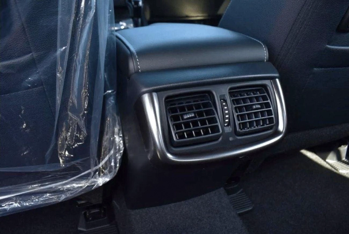 Toyota Hilux 2025 TOYOTA HILUX DOUBLE CAB GR SPORTS V4 2.8L diesel 4WD AT