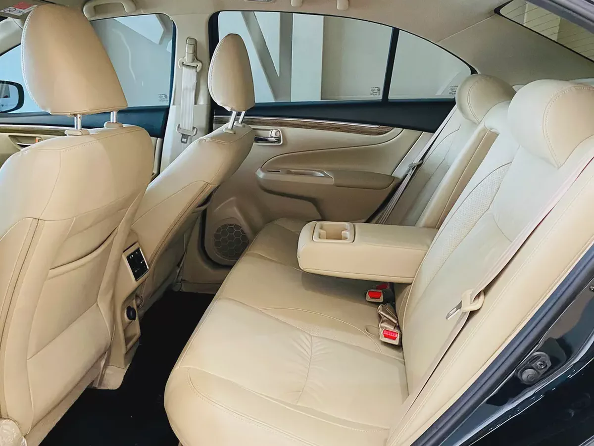 Suzuki Ciaz 2025 Premium GCC Specs - Brand New-13-13