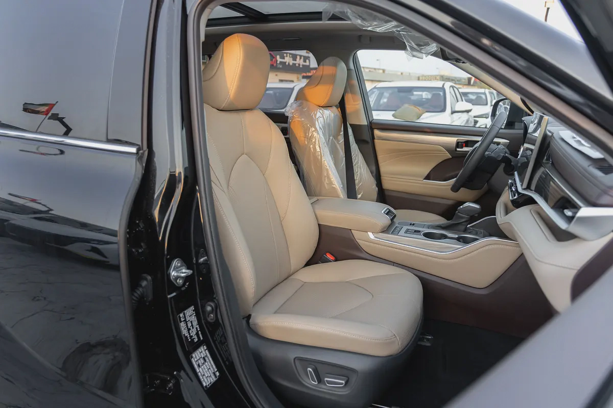 Toyota Highlander Limited E-FOUR | 2026 | Chinese Specs | 2.5L HEV | AWD | Black | export-13-13