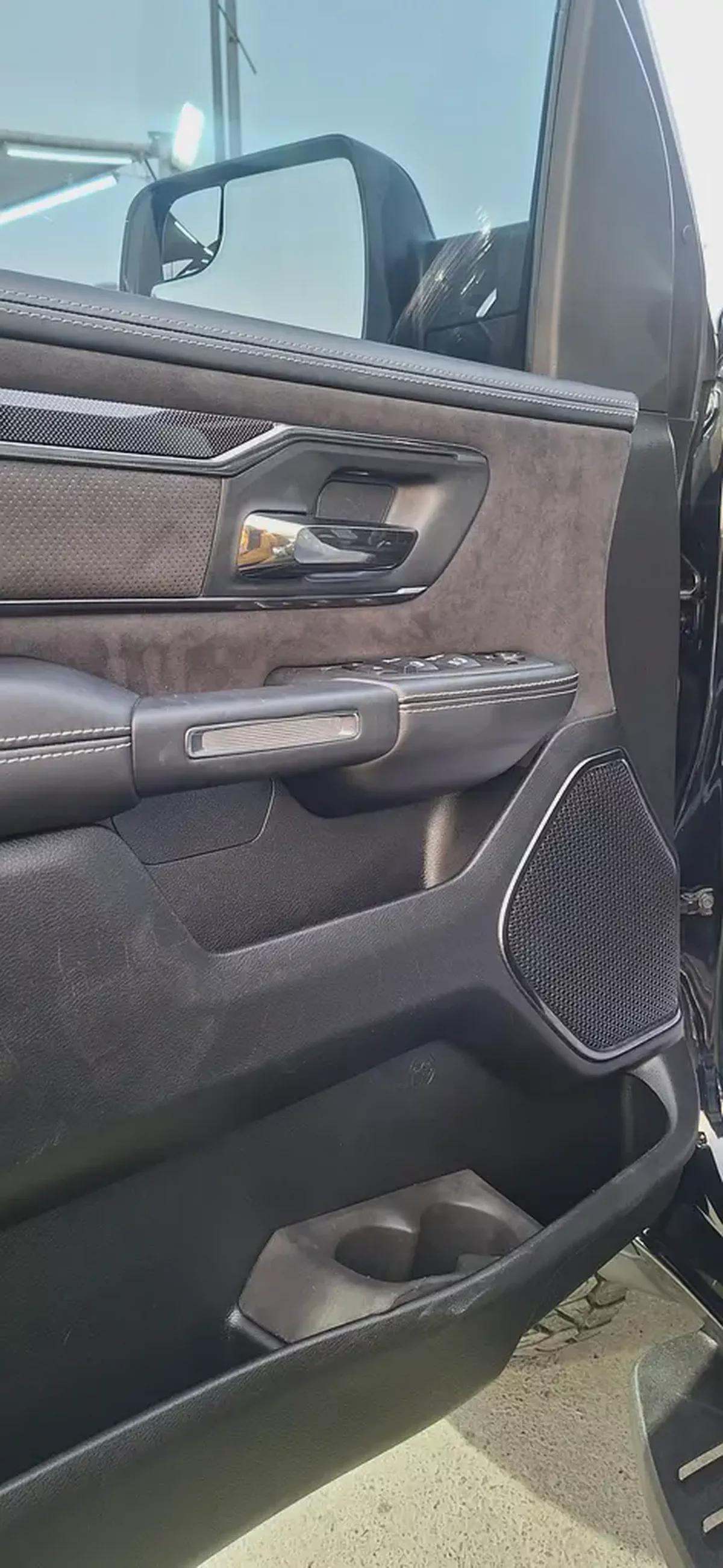 TRX supercharger free of accident clean title-8-8