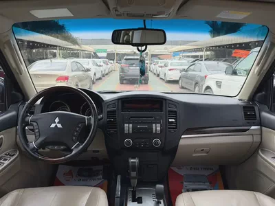 Mitsubishi Pajero GLS 2010 - GCC Specs - Reliable SUV-12