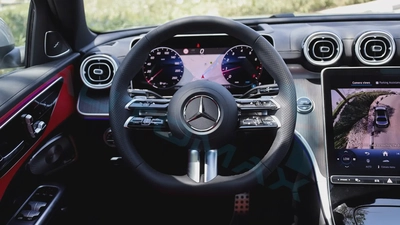 2026 Mercedes-Benz C 200 AMG Premium Plus 1.5T RWD GCC 0Km With 2 Years Unlimited Mileage Warranty-6