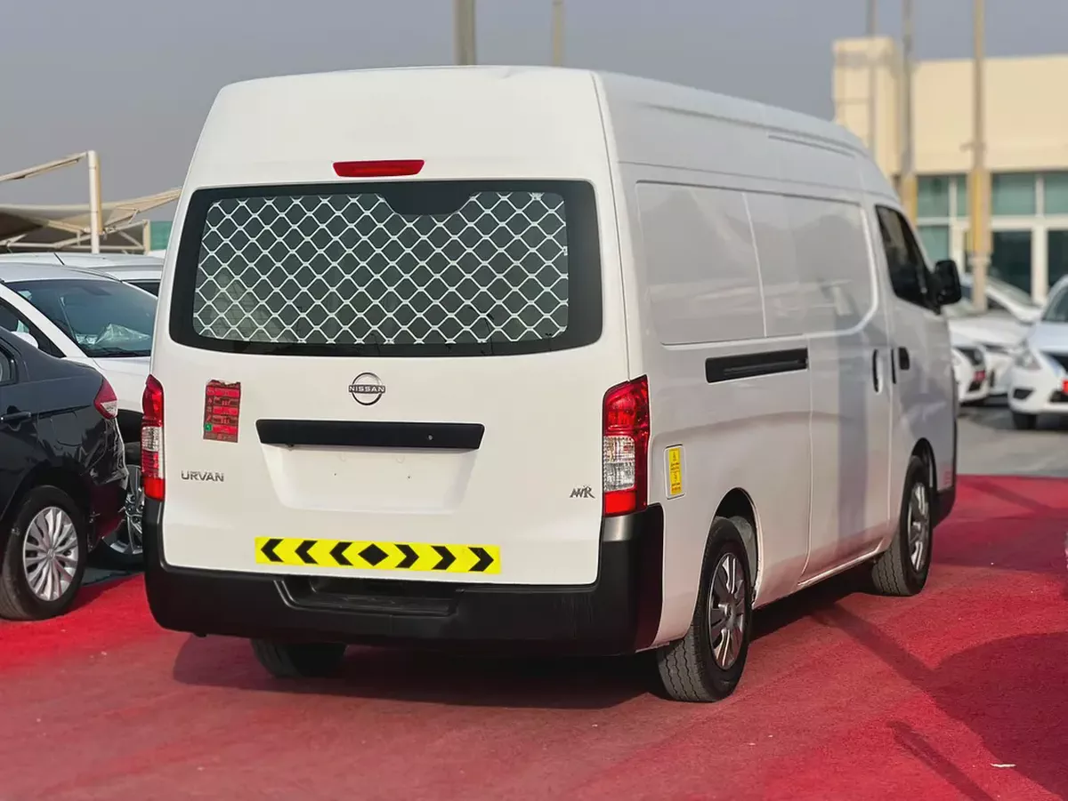 2024 Nissan Urvan | High-roof | Manual | GCC | 3Seats | Ref#1123-5-5