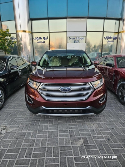 Ford Edge SUV-6