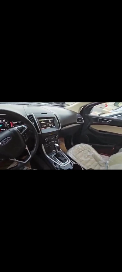 Ford Edge SUV-7