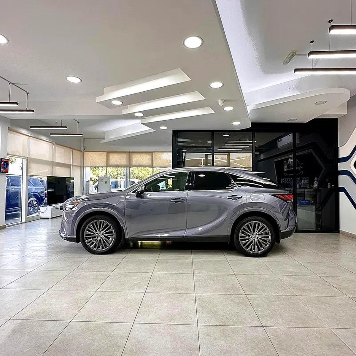 2023 Lexus Rx-350 hybrid Platinum-2-2