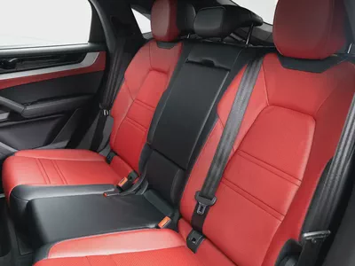 2024 Porsche Cayenne Coupe GCC specs | Low Mileage | Clean Condition-13