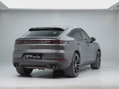 2024 Porsche Cayenne Coupe GCC specs | Low Mileage | Clean Condition-6