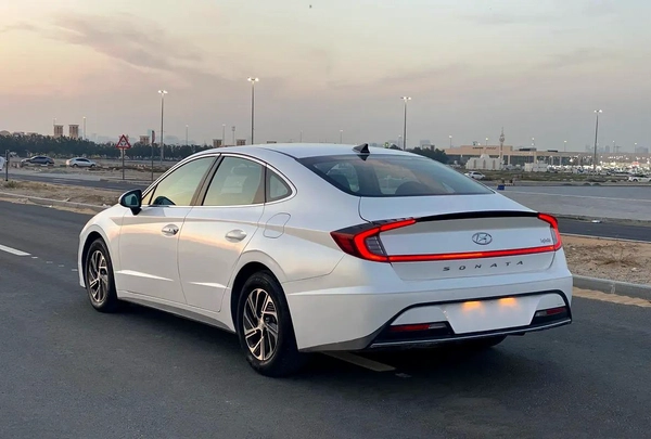Hyundai Sonata GL
