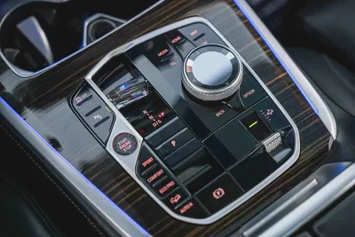 BMW X7 xDrive40i 2024 GCC Specs-6