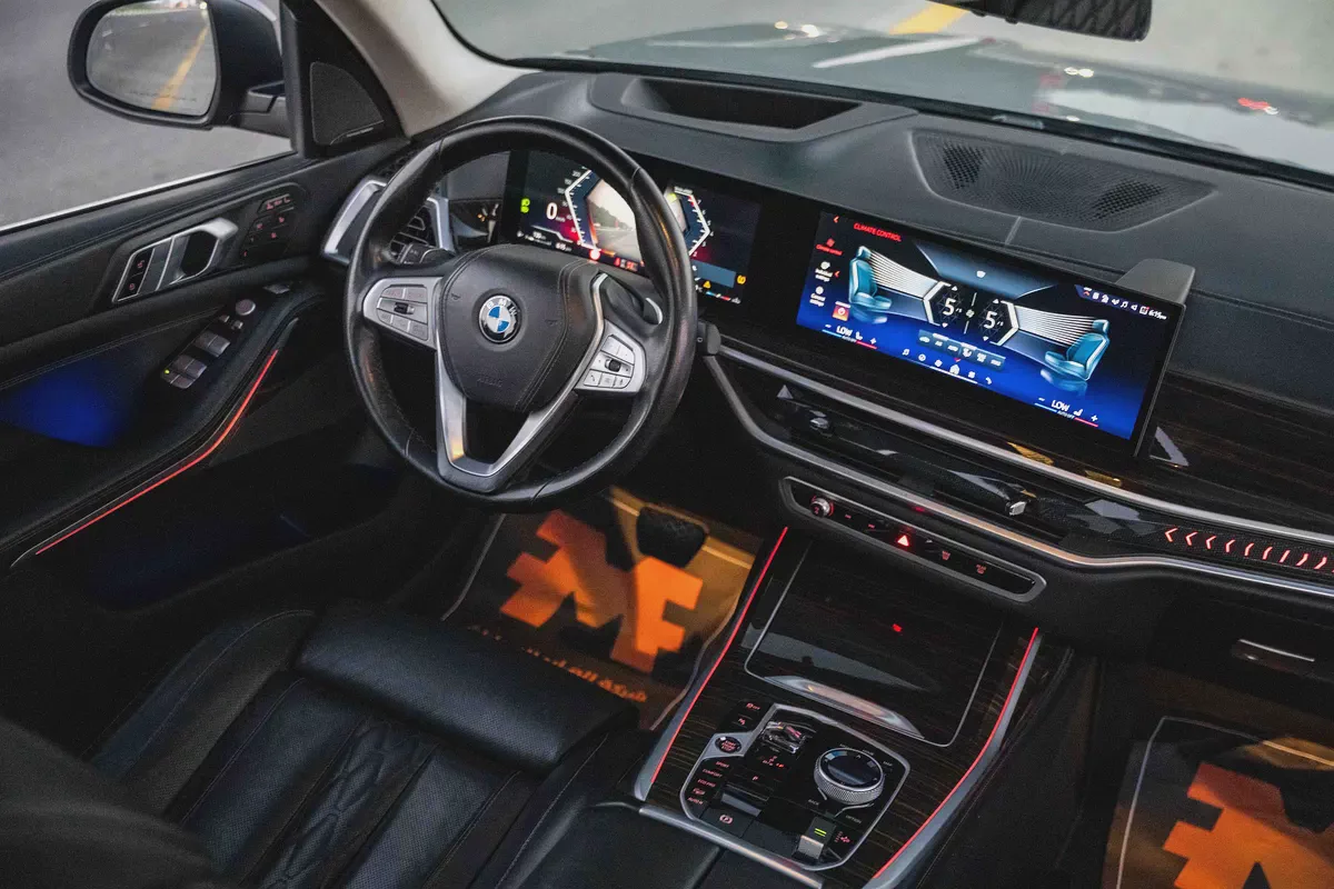 BMW X7 xDrive40i 2024 GCC Specs-16-16
