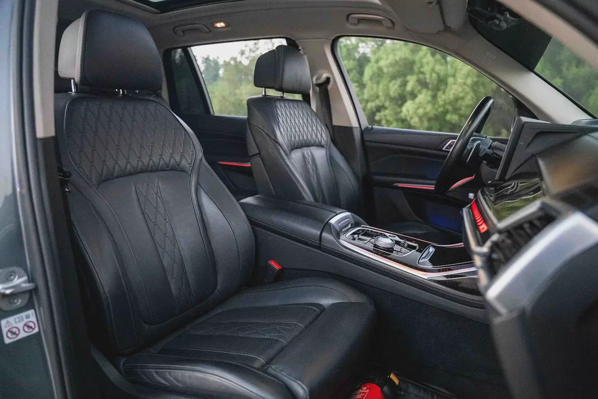 BMW X7 xDrive40i 2024 GCC Specs-18-18