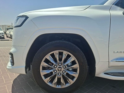 Toyota Land Cruiser VXR-2